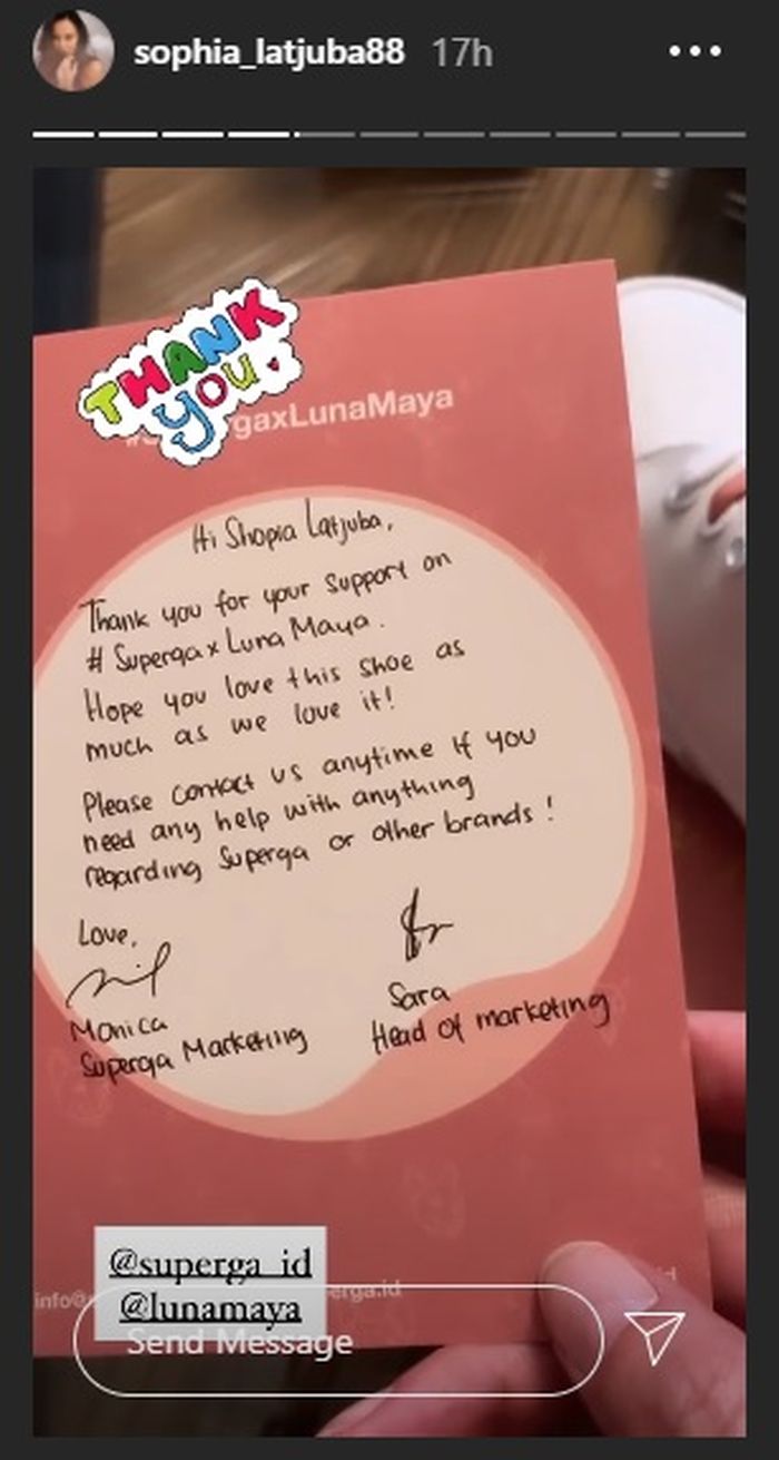 Hadiah Luna untuk Sophia