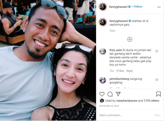 Fanny Ghassani liburan bersama suaminya.
