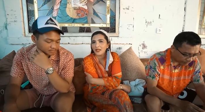 Azriel Hermansyah bersama Ashanty dan Anang Hermansyah