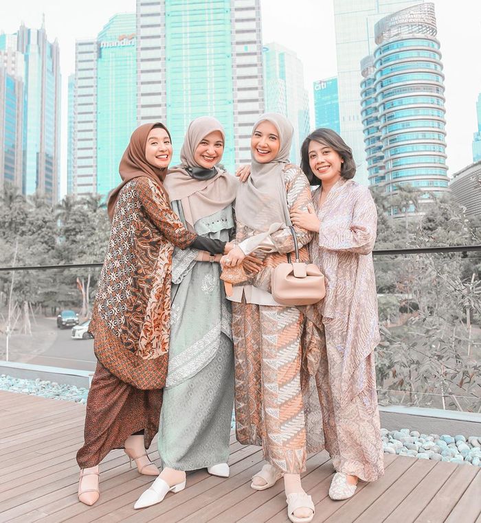 Padu padan batik
