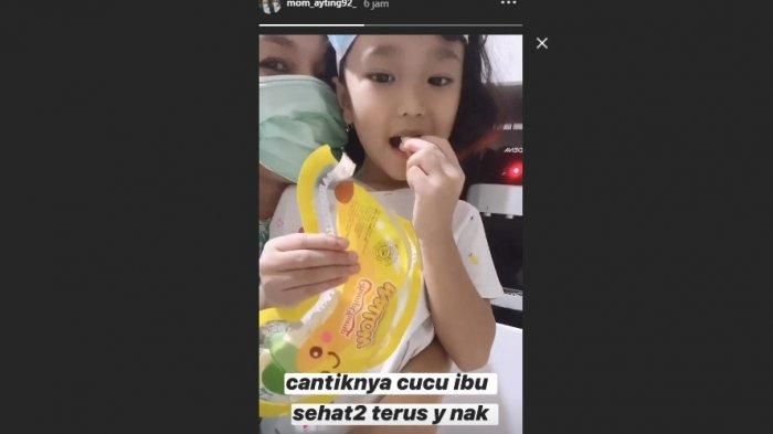 Ibu Ayu Ting Ting, Umi Kalsum, bersama Bilqis