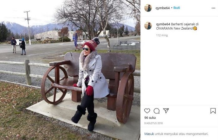 Potret nenek Ayu Ting Ting yang cantik dan awet muda