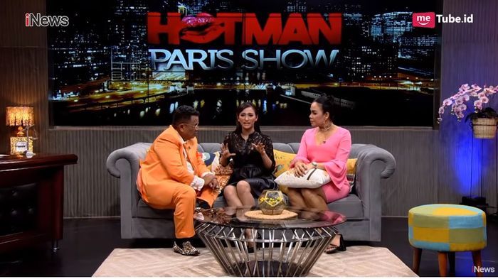 Amel Alvi diundang ke acara Hotman Paris Show