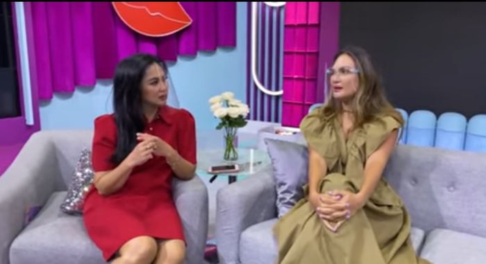 Feni Rose dan Luna Maya