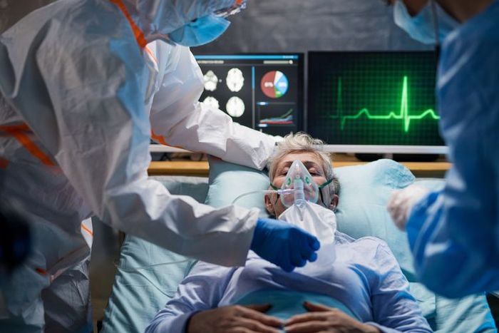 Setelah dinyatakan sembuh dari Covid-19, bisa saja akan mengalami infeksi virus corona berulang, bahkan lebih parah.  