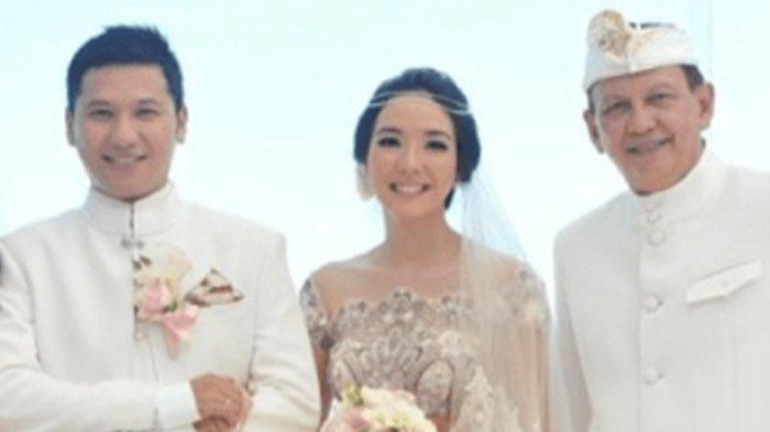Gading Marten Gisella Anastasia dan Roy Marten.
