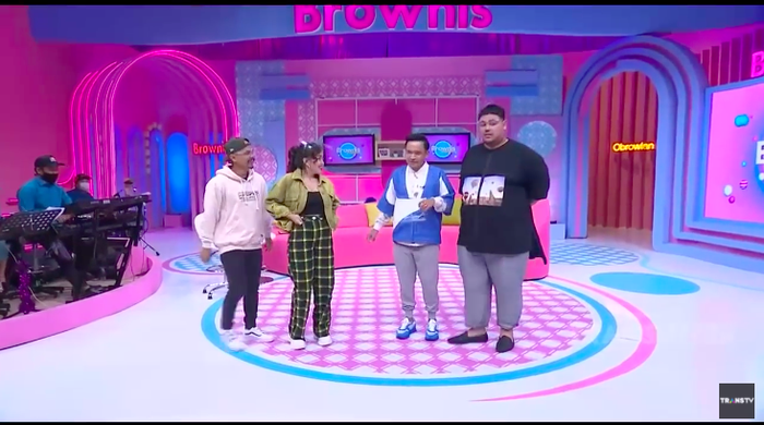 Ivan Gunawan dan Ruben Onsu mencecar Ayu Ting Ting soal sang kekasih