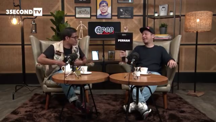 Soleh Solihun dan Gading Marten (YouTube/3secondstv)