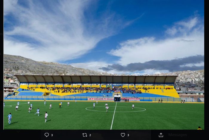 Estadio Daniel Alcides Carrion, Peru, arena sepak bola tertinggi di dunia.