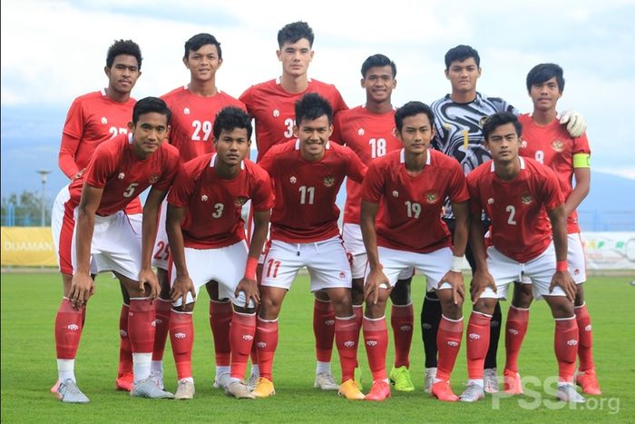 Sebelas awal timnas Indonesia U-19 saat melawan Makedonia Utara, Minggu (11/10/2020).