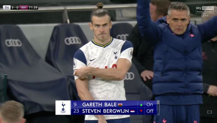Gareth Bale masuk menggantikan Steven Bergwijn dalam laga Liga Inggris yang mempertemukan Tottenham Hotspur vs West Ham United, 18 Oktober 2020.