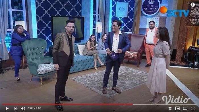 Presenter Raffi Ahmad membentak-bentak sang istri, Nagita Slavina yang selalu lelet.
