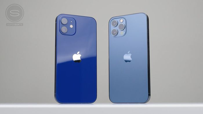 Warna iPhone 12 Biru Berbeda dengan Iklannya, Warganet