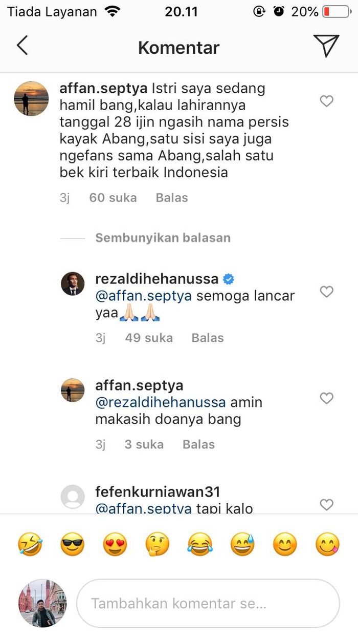 Fans Persija Jakarta mengirimkan pesan ke Rezaldi Hehanussa