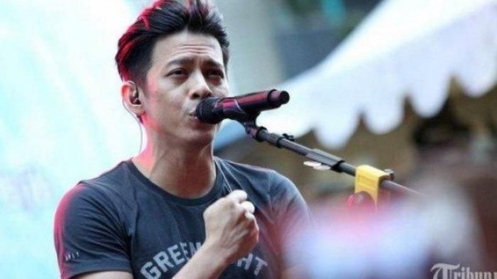 Paras rupawan Ariel NOAH