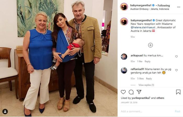 Baby Margareta dan keluarga