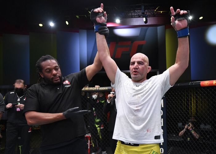 Petarung UFC, Glover Teixeira.