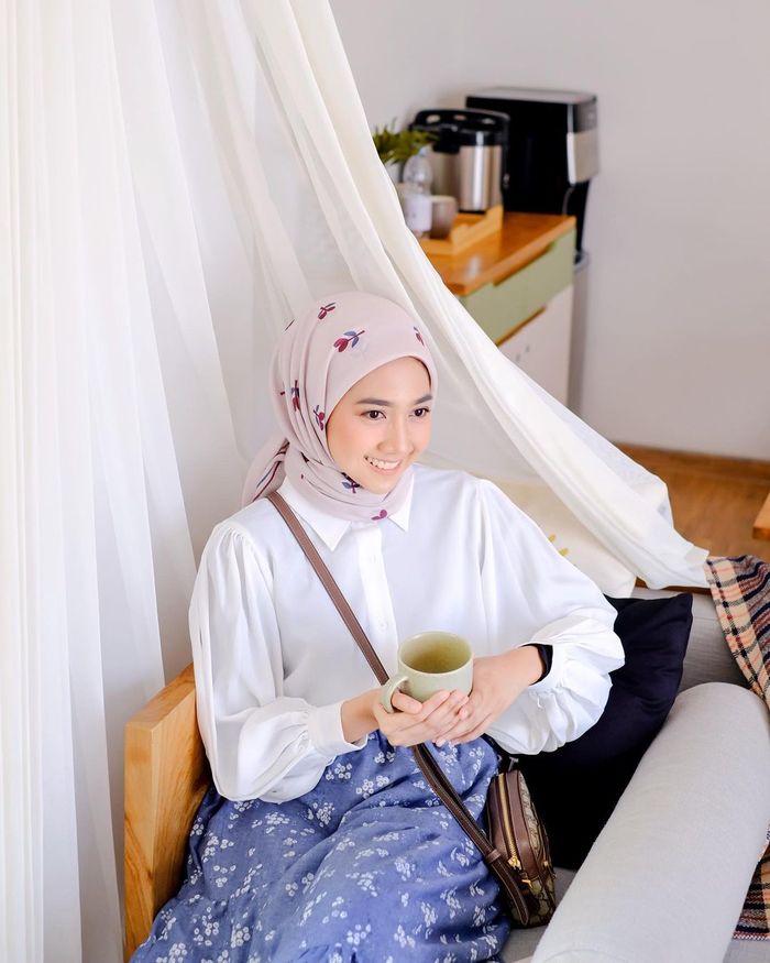  Tren  Fashion Hijab  2022  Busana Puff Sleeves ala Korea 