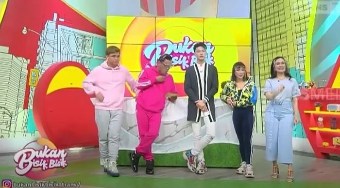 Lee Jong Hoon angkat bicara perihal kabar hartanya ludes terkuras untuk operasi plastik Moa Aeim senilai Rp 1 miliar