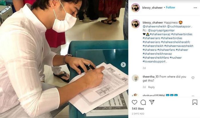 Shaheer Sheikh dan Ruchikaa Kapoor menandatangani akta pernikahan