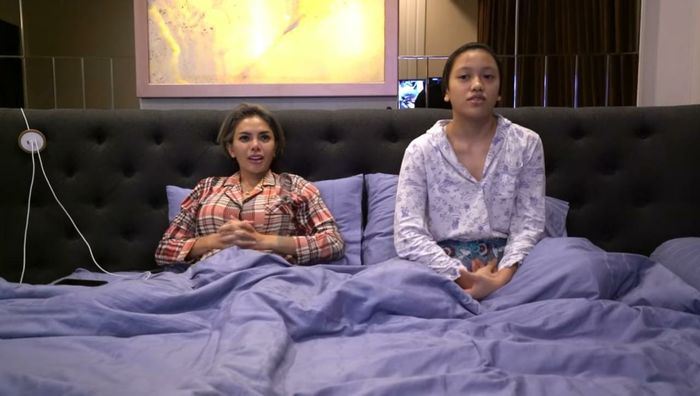Nikita Mirzani dan anak sulungnya, Lolly