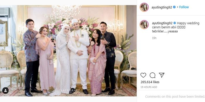 Ayu Ting Ting hadiri acara pernikahan bareng Adit Jaysuman