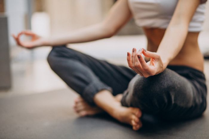 Yoga atau meditasi