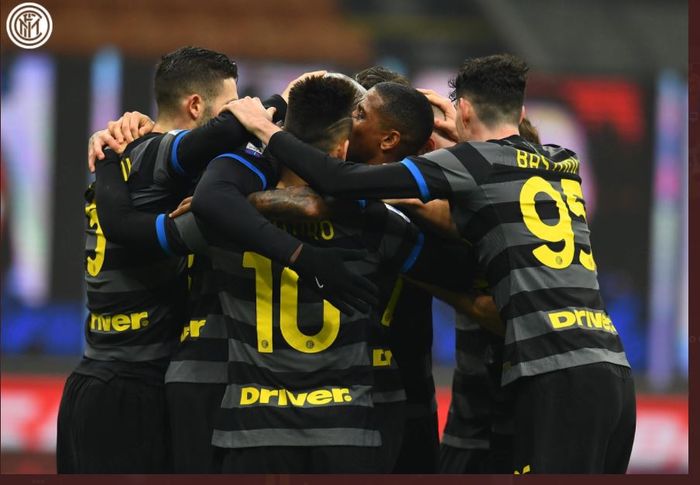 Inter Milan mengalahkan Napoli dalam lanjutan Liga Italia di Giuseppe Meazza, 16 Desember 2020.