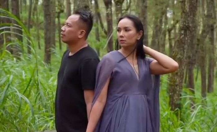 Vicky Prasetyo dan <a href='https://kupang.tribunnews.com/tag/kalina-ocktaranny' title='Kalina Ocktaranny'>Kalina Ocktaranny</a> 