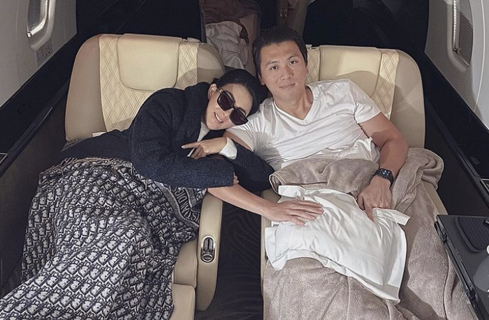 Syahrini dan Reino Barack.