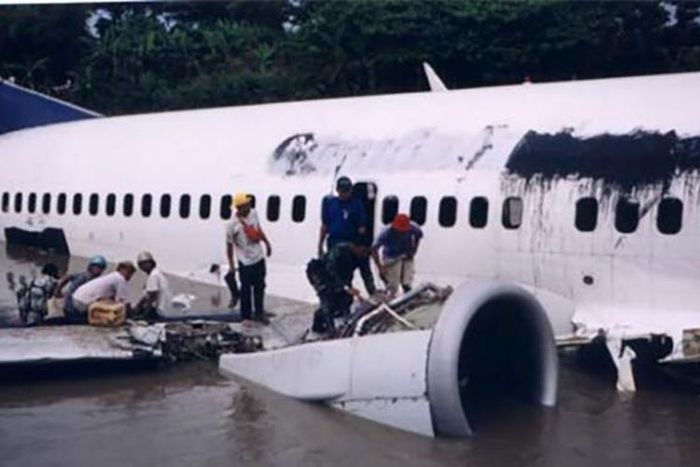 Garuda yang tenggelam di Bengawan Solo