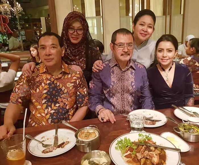 Mayangsari, Bambang dan para iparnya