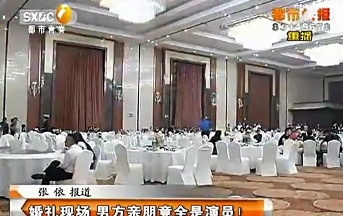 Suasana pernikahan Wang dan Xiaoli yang dihadiri 200 tamu bayaran.
