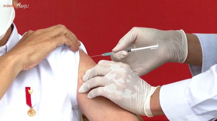 Jokowi dapat vaksinasi
