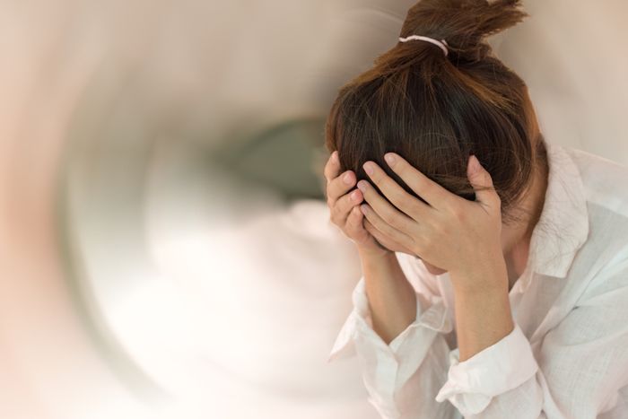 Pusing - vertigo jangan dianggap sepele. Belem tentu Covid-19 tapi bisa jadi ya.