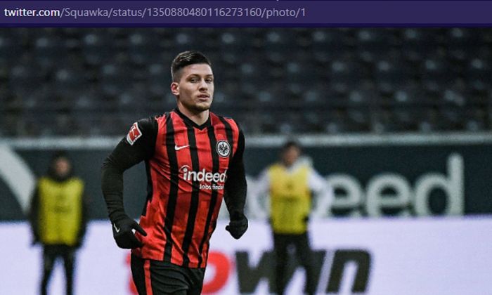 Penyerang Frankfurt, Luka Jovic, dalam laga pekan ke-16 Bundesliga kontra Schalke di Commerzbank-Arena, Minggu (17/1/2021)  waktu setempat atau Senin dini hari WIB