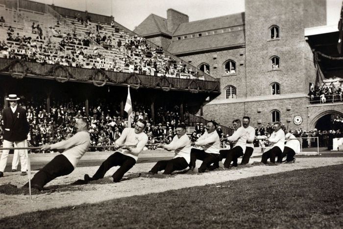 Sport, 1912 Olympic Games, Stockholm, Sweden, Tug of War, The winners of the Tug of War, Sweden, seen in action  (Photo by Bob Thomas/Popperfoto/Getty Images)