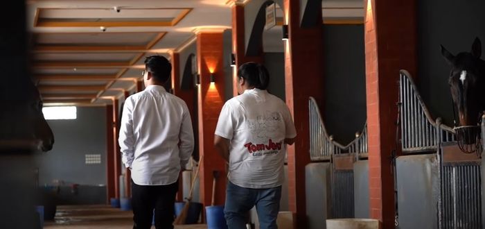 Pacuan kuda pribadi Aleta Molly