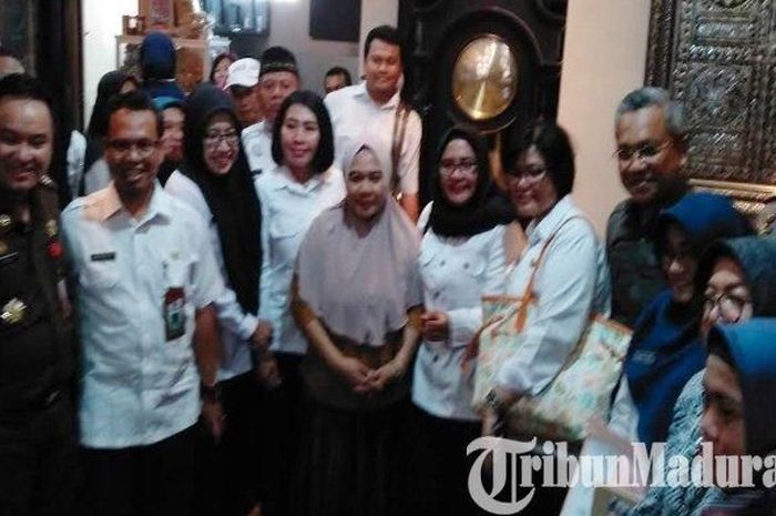 Ningsih Tinampi saat disidak Dinas Kesehatan