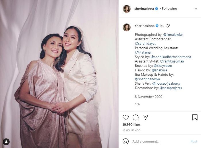 Tangkap Layar Sherina Munaf Unggah Foto Bersama Ibunya di Instagram