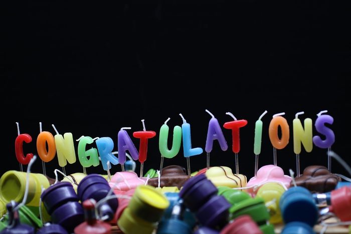 15 Ucapan Selamat dalam Bahasa Inggris Selain Congratulations - Kids