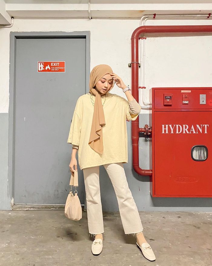 Padu Padan OOTD Hijab dengan Oversized 