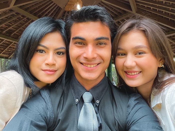 Dijodohkan Dengan Zoe Abbas Jackson Intip Profil Cinta Brian Pemeran Dewa Di Buku Harian Seorang Istri Semua Halaman Nova