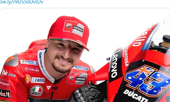 Jack Miller dalam peluncuran resmi tim Ducati Lenovo untuk MotoGP 2021.