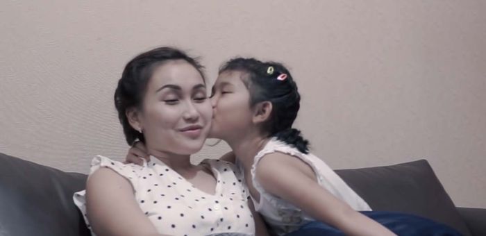 Putri Ayu Ting Ting, Bilqis, sudah memberikan izin ibundanya untuk menikah lagi. Bilqis juga sudah terlanjur senang karena akan memiliki ayah baru yang ia panggil Pupu.