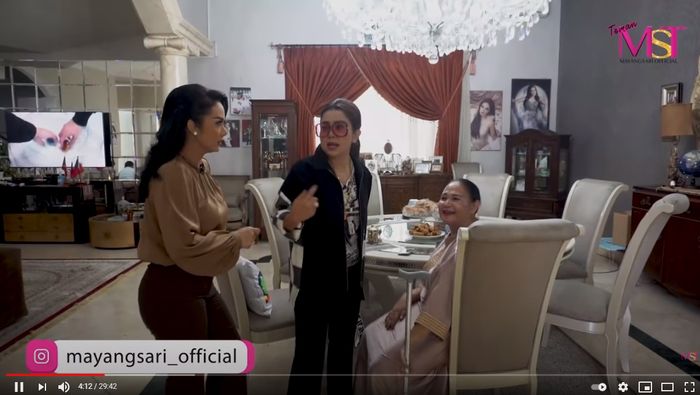 Pesona ibunda <a href='https://manado.tribunnews.com/tag/krisdayanti' title='Krisdayanti'>Krisdayanti</a>