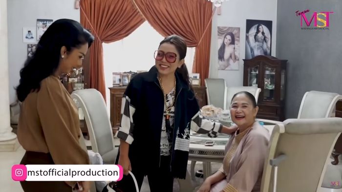 Kecantikan ibunda <a href='https://manado.tribunnews.com/tag/krisdayanti' title='Krisdayanti'>Krisdayanti</a>