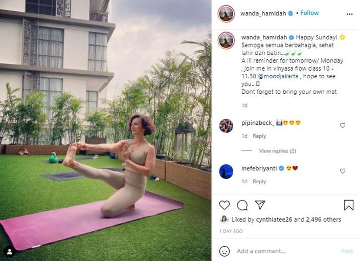 Wanda Hamidah memiliki tubuh langsing dan singset di usia 43 tahun