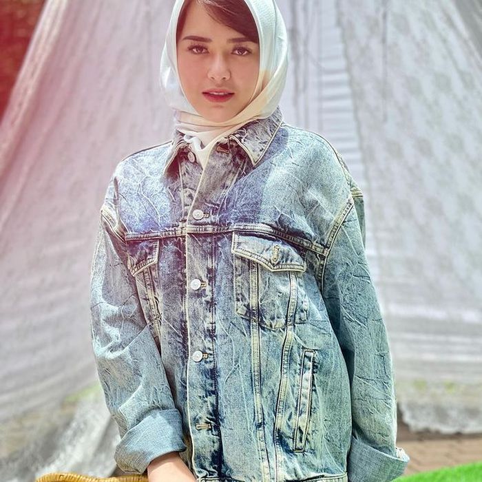 Penampilan Berbeda Amanda Manopo Saat Pakai Hijab Walau Bukan Muslim yang Bikin Pangling Netizen: 'Otw Mualaf?'