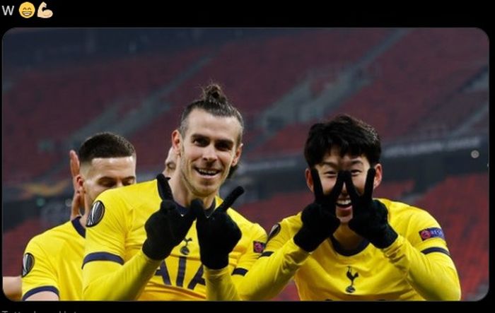 Selebrasi gol Gareth Bale dan Son Heung-min dalam laga kontra Wolfsberger AC di Liga Europa.